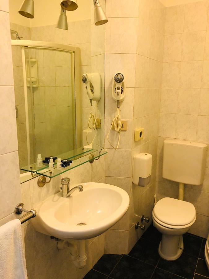 Hotel Ferrucci Турин Экстерьер фото