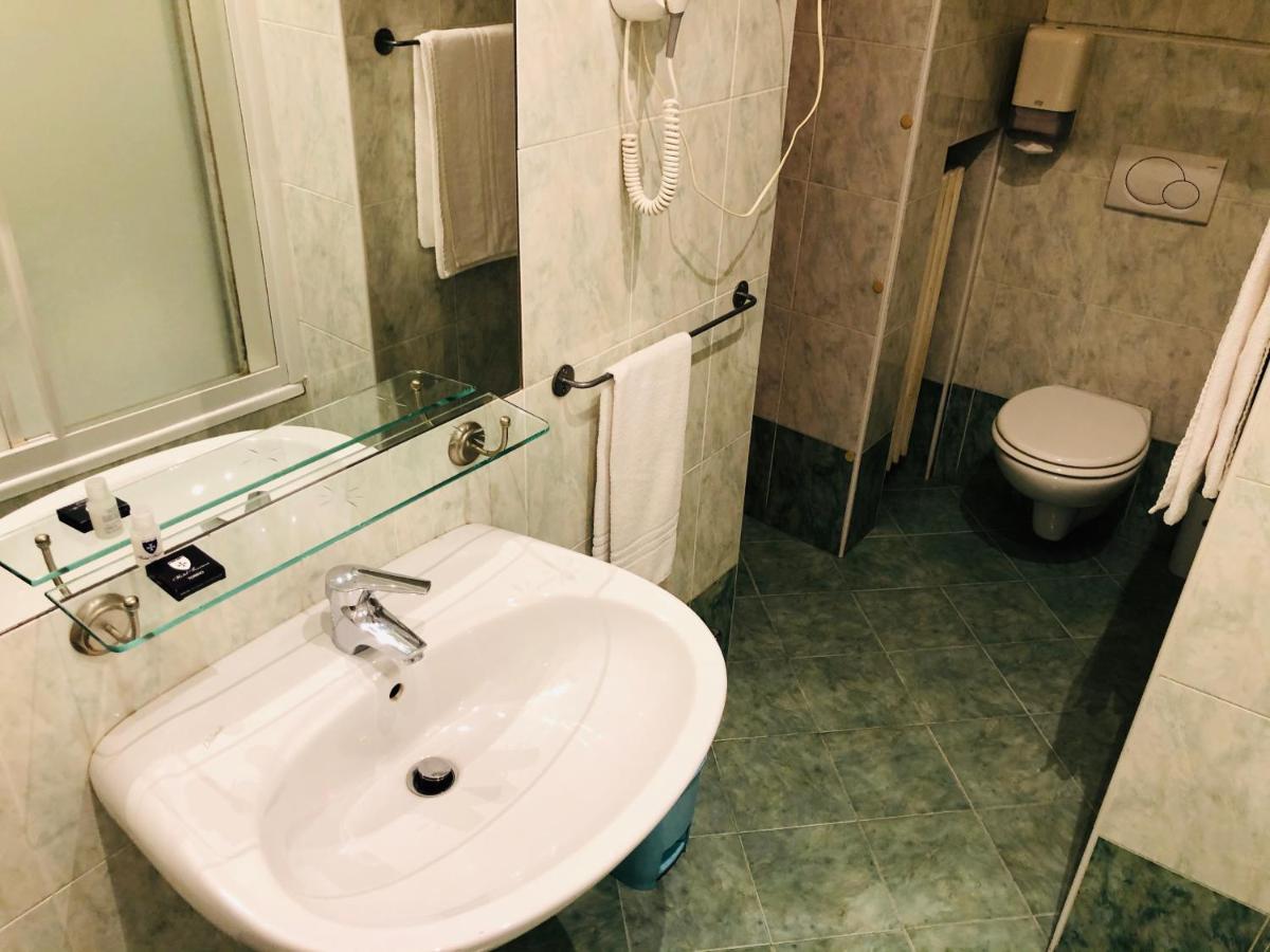Hotel Ferrucci Турин Экстерьер фото
